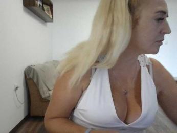 Multiply-orgazm webcam model stream image