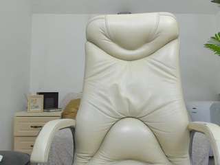 alyssaella webcam model stream image