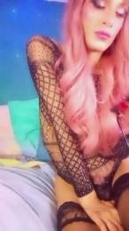 Karendolly8 webcam cam4 model stream image