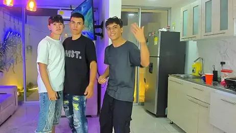 Houseofwarrios webcam stripchat model stream image