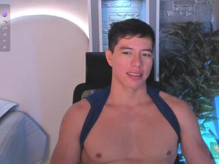 Ian Mancini webcam model stream image