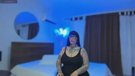 VampGirl1 webcam model stream image