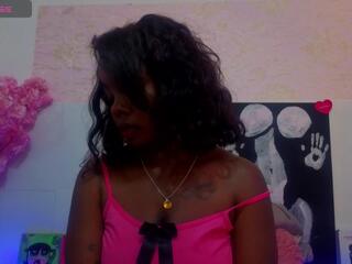 Kilyet Vera webcam model stream image