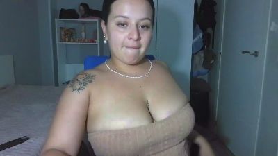lauradanielaaaa webcam model stream image
