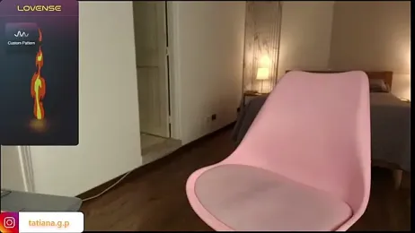 tataguzman1 webcam stripchat model stream image