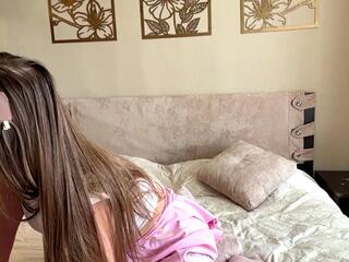 Eadlin Berner webcam flirt4free model stream image