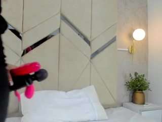 liavelez webcam camsoda model stream image