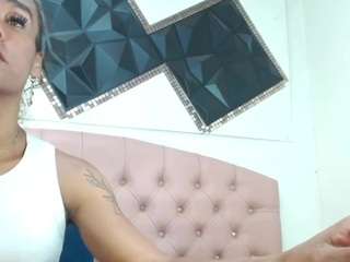 andrea-safeira webcam model stream image