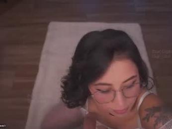 gigi_ulala webcam chaturbate model stream image