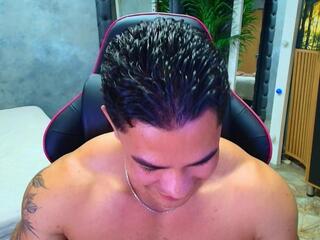 Key Will webcam model stream image