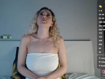 DreamDia webcam bongacams model stream image