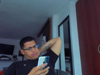 Johnny Walls webcam model stream image