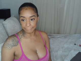 january-rose webcam model stream image