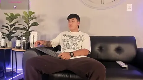 Cristopher_strong webcam model stream image