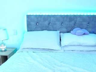 nicolepowell webcam model stream image