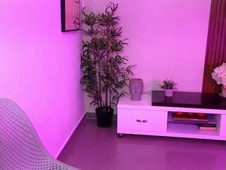 celeste-hills webcam model stream image