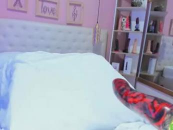 emi_sary webcam chaturbate model stream image