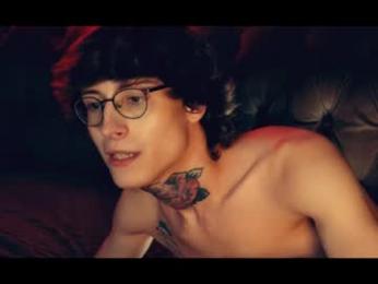 hotdogswaitingaports webcam chaturbate model stream image