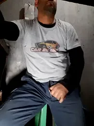 hecwil8 webcam model stream image