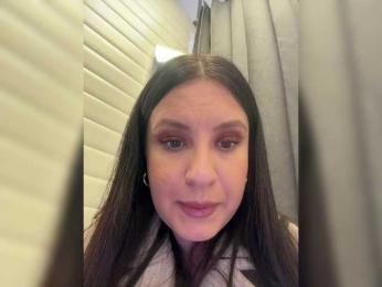 EvaRoughe webcam model stream image