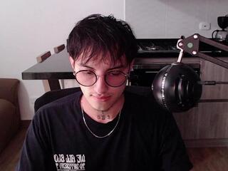 Teo Fania webcam flirt4free model stream image