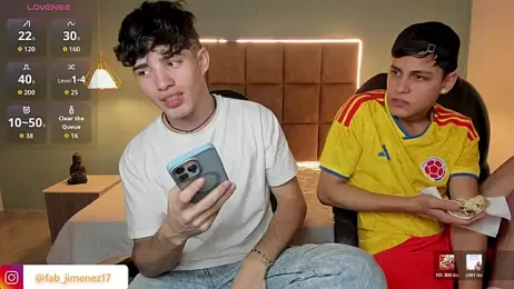 AlejooTwink webcam stripchat model stream image