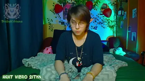 TrickyKitsune webcam model stream image