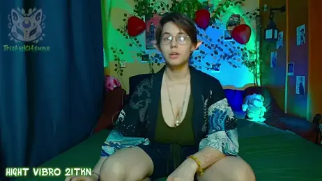 TrickyKitsune webcam model stream image