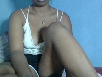 Miarizou webcam bongacams model stream image