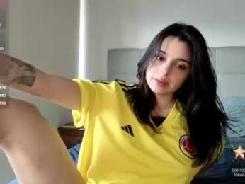 yourfreakygirl webcam model stream image