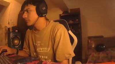 Kettitta webcam cam4 model stream image