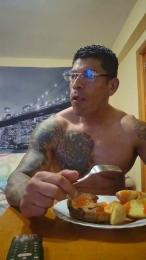 Leonsalvajexxx webcam model stream image