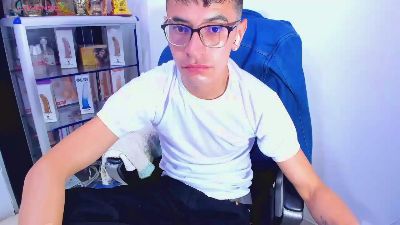 alex_gomez webcam model stream image
