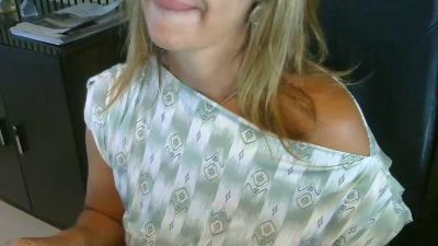 Enia webcam model stream image