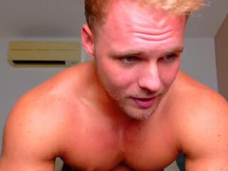 Robin Rieff webcam model stream image