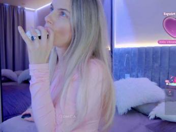 Monika-22 webcam model stream image