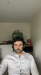 eauminerale webcam model stream image
