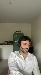 eauminerale webcam model stream image