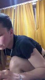 melu021 webcam model stream image