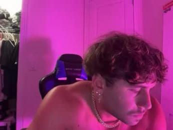 hungkingg22 webcam model stream image