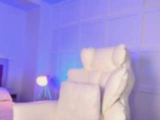sofly-s webcam camsoda model stream image
