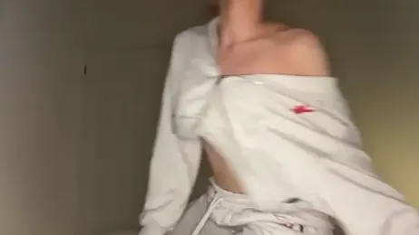 lolableux webcam stripchat model stream image