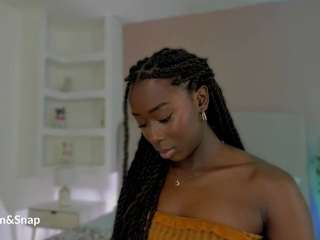 maddy-hot webcam model stream image