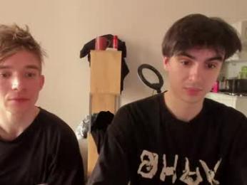 stralght_twinks webcam model stream image