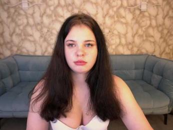 SnowWhiti webcam bongacams model stream image