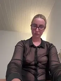 CutieEmy webcam model stream image