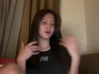 micaganda1 webcam model stream image