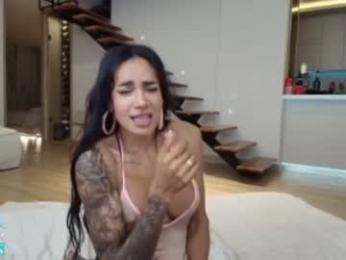 sweetlaurasaenz webcam model stream image