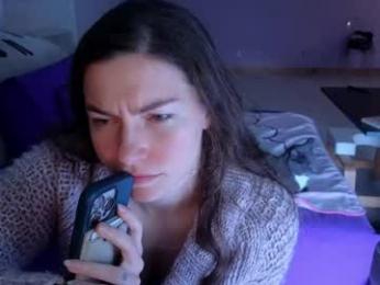 chroniclove webcam model stream image