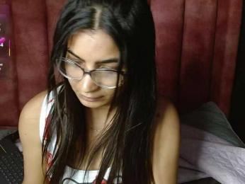 hilaryythompson webcam model stream image